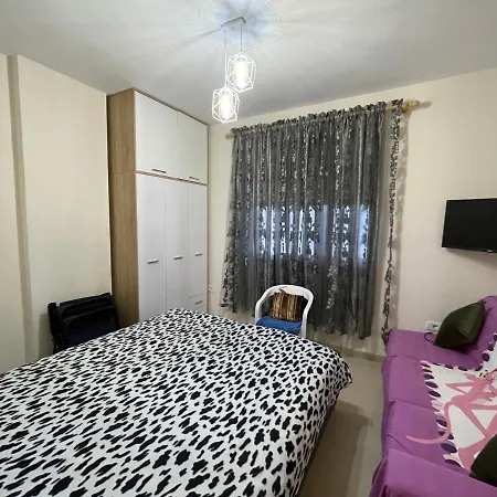 Apartment Fabricio Polisi Golem (Tirana)
